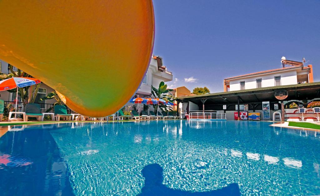 Melek Apart Hotel Fethiye Exterior foto